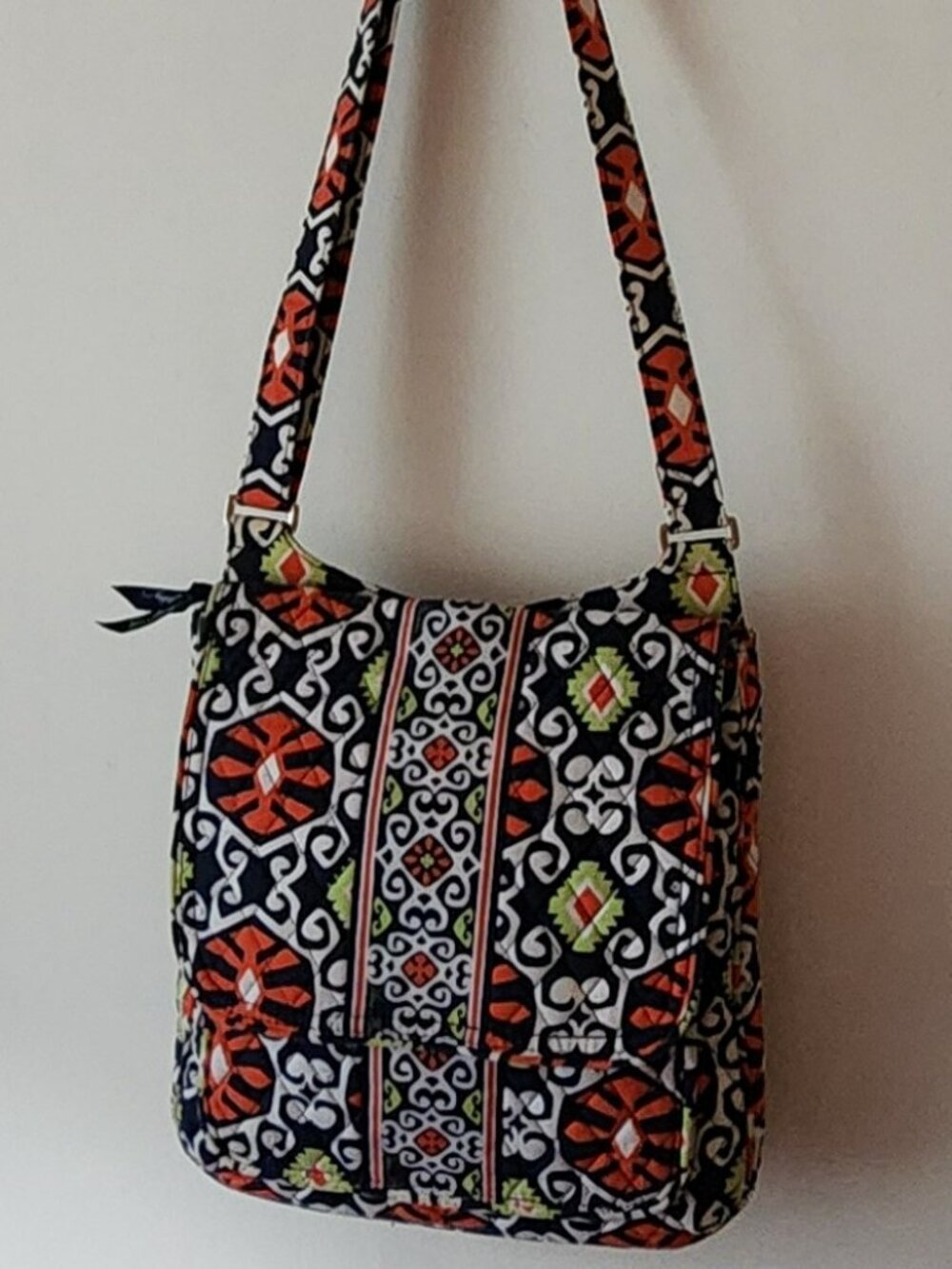 Vera Bradley tablet hipster crossbody Sun Valley VGUC